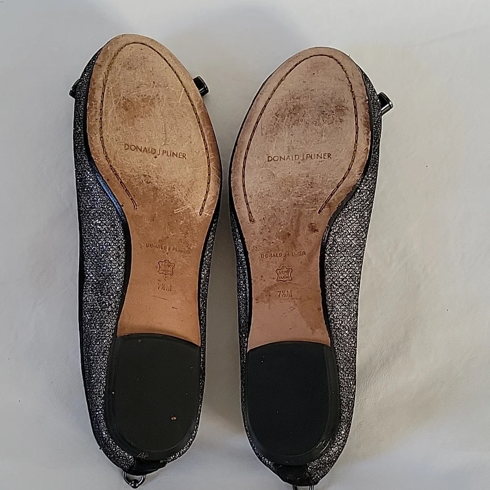 Donald J Pliner Black and Silver Sparkle Gracie Knot Flats Size 7.5